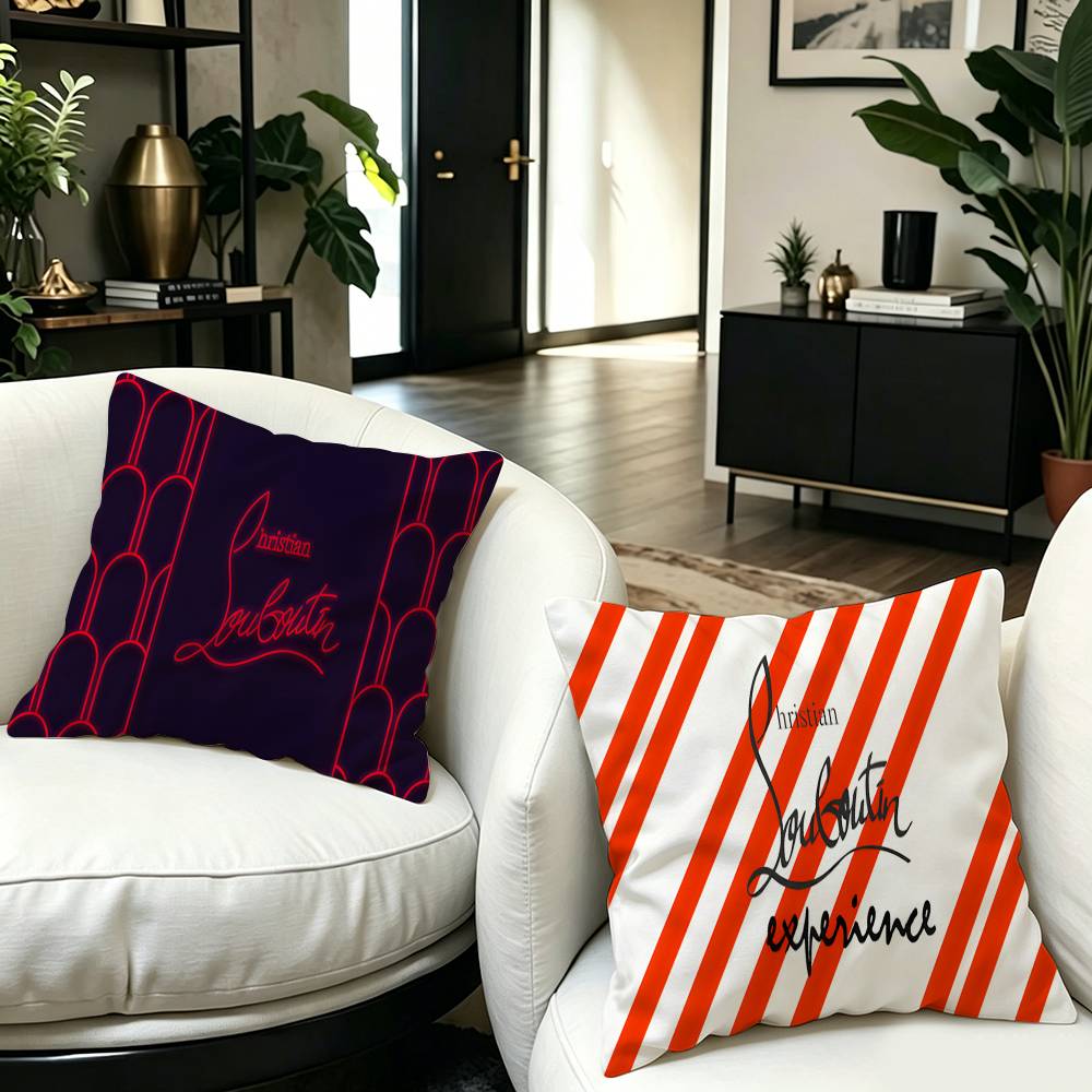 Cuscino di Lusso con Logo C-Ch - Home Textiles Inc recensione e prezzo